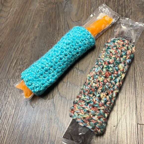 Set of 2 handmade popsicle cozies - Picture 3 of 5